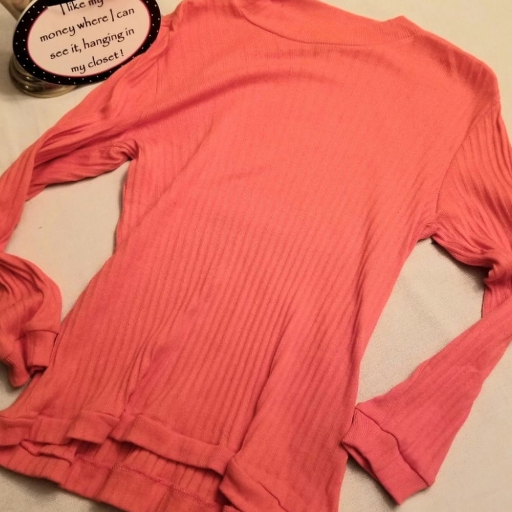 ROUGE MOCK NECK PRICE FIRM